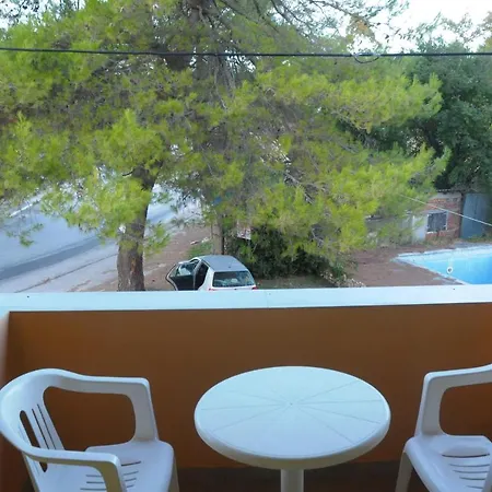 Chalikias Asprogerakata