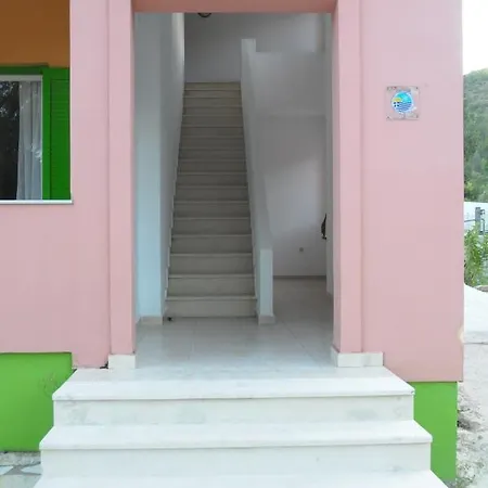 Chalikias Гостевой дом Asprogerakata